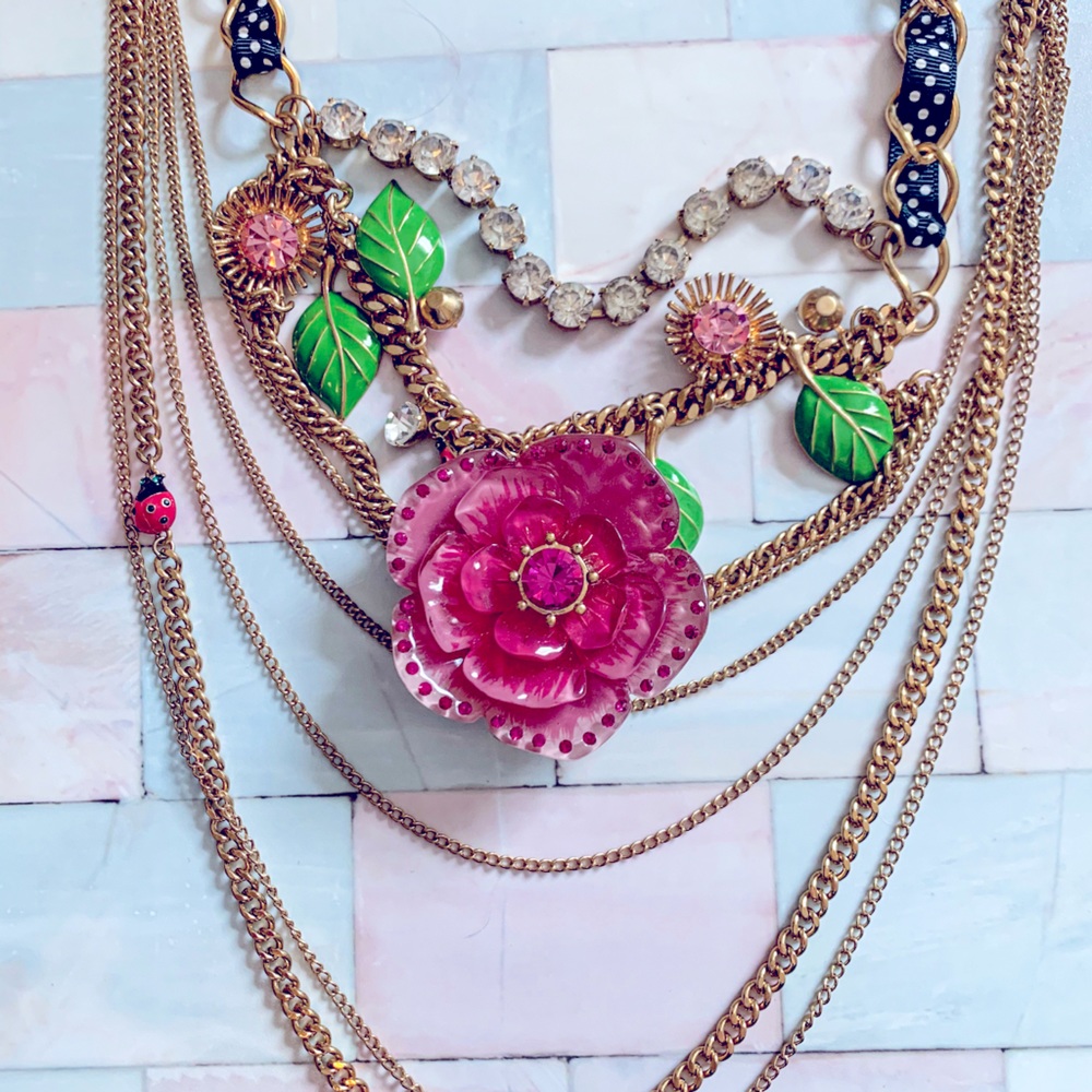 Betsey Johnson Flower Statement Necklace